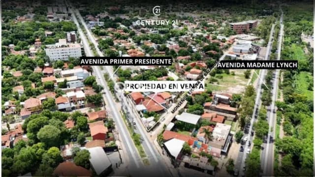 En venta importante esquina sobre primer presidente, barrio mbocayaty — foto 4