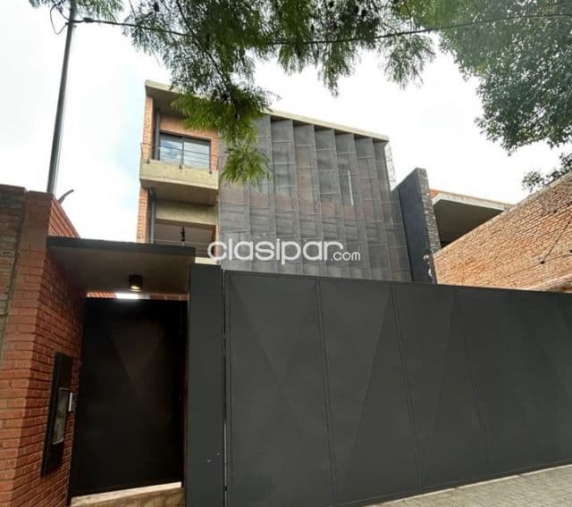 Mburicaó, seminario: Deptos. Duplex en alquiler, impecable estado, quincho, parrilla, 3 do