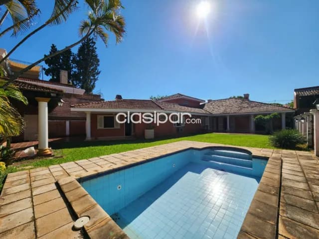 En venta - residencia de 1.000 m2 con amplio jardin barrio mcal estigarribia — foto 3