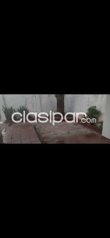 Casa antigua en lambare zona canal 13 cod 6299