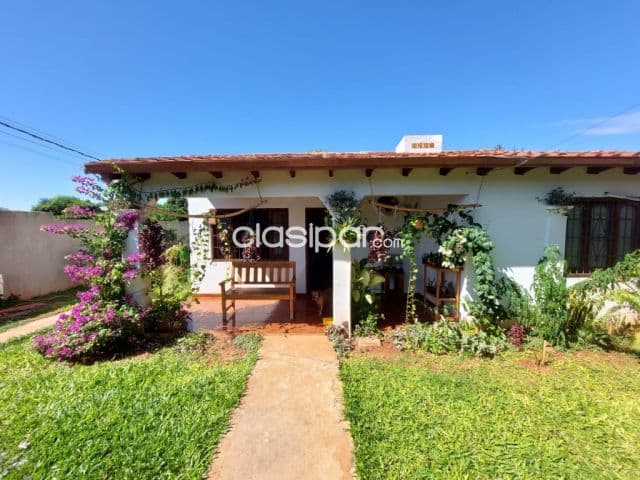 Casa en San Lorenzo, barrio virgen de los remedios cod 6304 — foto 1