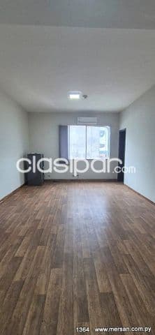 Oficina centrica sobre alberdi esquina oliva (cód. 1364) — foto principal