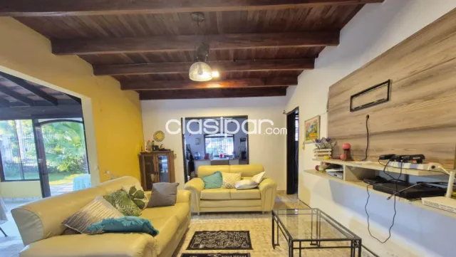 Mansión en San Bernardino, 5 dormitorios (4 en suite), en terreno de 1.250 m² — foto 3