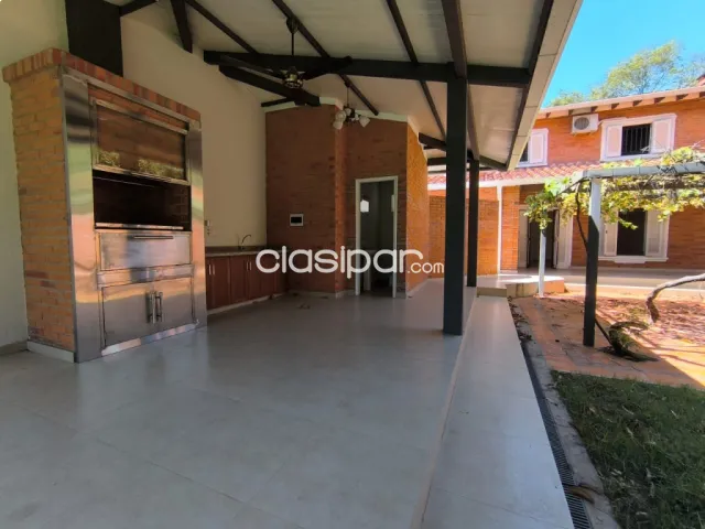 Casa en lambare en alquiler — foto 4