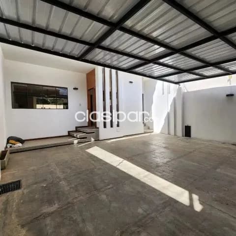 Triplex en asuncion detras de paseo la galeria cod 6075 — foto 4