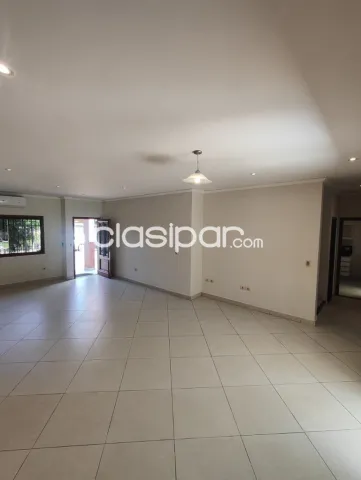 Bo mcal. Estigarribia: Impecable duplex en alquiler, 3 suites, jardín, piscina — foto 5