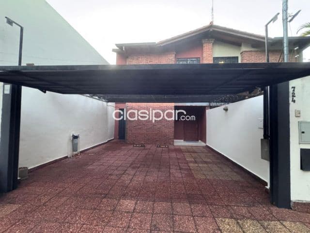 Oportunidad unica! Bo muricaó: Impecable duplex en venta, 3 dormit, jardín, pisicna
