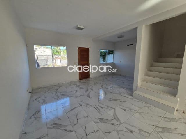 Duplex de 250 m2 en Lambaré, Barrio Colinas del Yacht - CLHO7678159