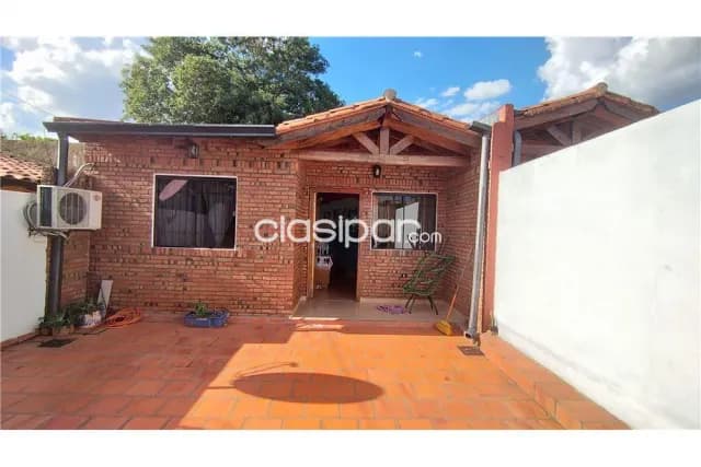 chalet de 2 dormitorios en Fernando de la Mora Zona Sur, foto 3