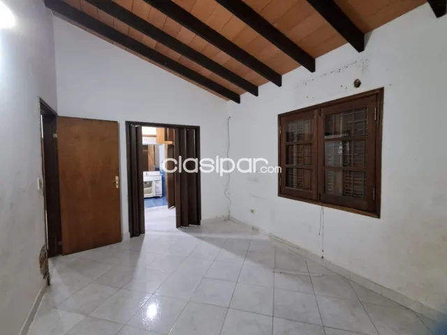 Casa en venta en esquina - Fernando de Mora a 2 cuadras de IPS Ingavi, foto 4