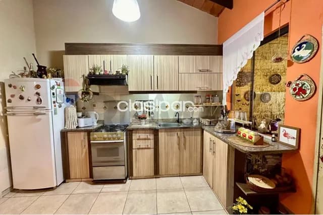 Casa a la venta en loma merlo-Luque — foto 3