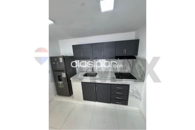 Residencia en esquina en lambare