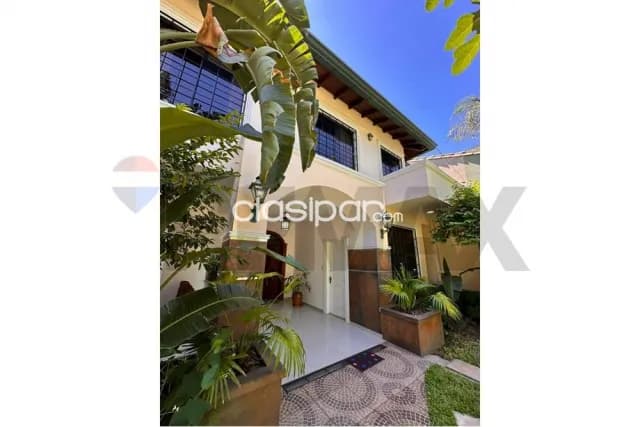 Casa amoblada premiun bo.Carmelitas 3 hab.suite,8 baños piscina climatizada jardin, foto 3