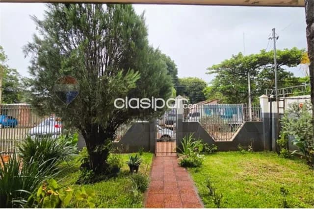 amplia residencia familiar en San Lorenzo, Calleí zona UNA, foto 4