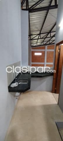 Depósito de 700 M2 En Mariano Roque Alonso Vendo o Alquilo, foto 1