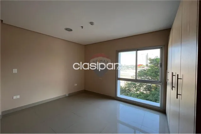 Departamento en el Centro de 2 Dorm. en Venta — foto 3