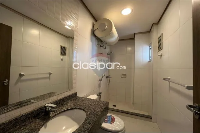 Departamento en el Centro de 2 Dorm. en Venta — foto 5