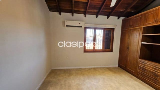 En venta duplex en barrio mburucuya - asuncion