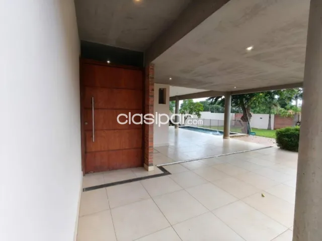 Residencia amplia 4 dormitorios en Luque, foto 3