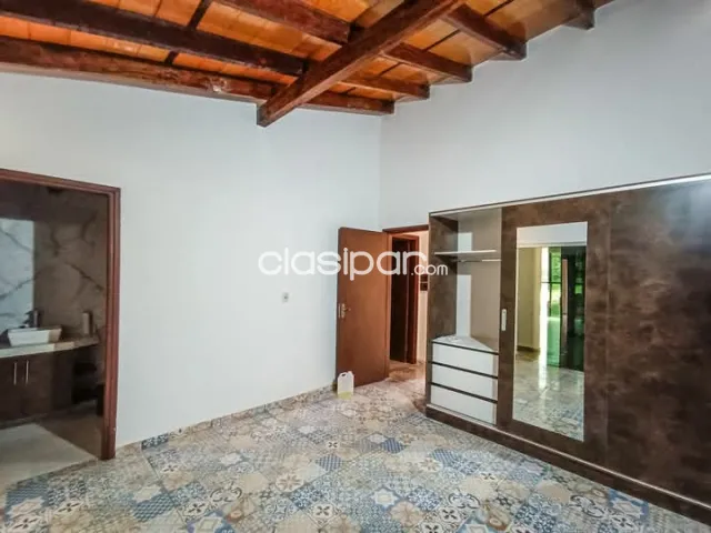 Casa de 4 dormitorios con piscina en Lambare zona Yacht barrio Mbachio Altos del Gol, foto 4