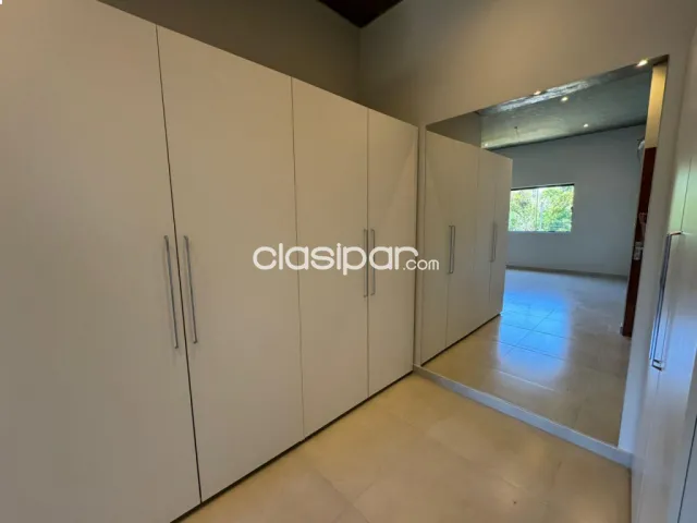 Duplex Minimalista 3 Suites / Area de servicio / Piscina, foto 4
