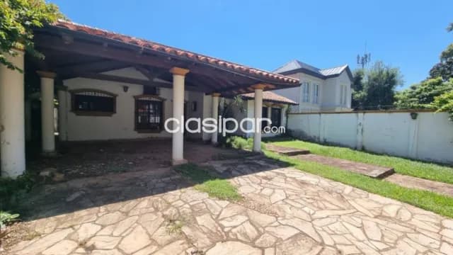 Casa a refaccionar en barrio los laureles — foto 3