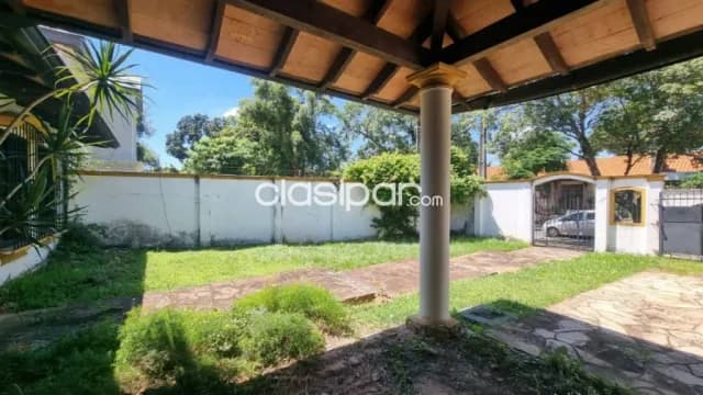 Casa a refaccionar en barrio los laureles — foto 5