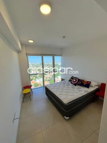 En alquiler exclusivo departamento totalmente amoblado de 3 habitaciones
