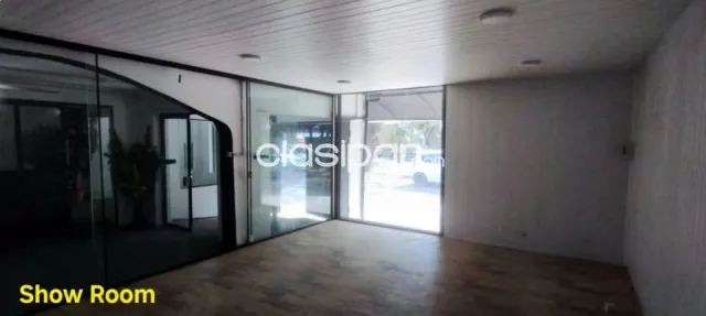 Gran casa para oficina o vivienda en Villa Morra zona hospital bautista — foto 3