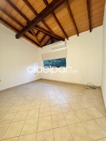 Duplex en Luque, loma merlo cod 4768