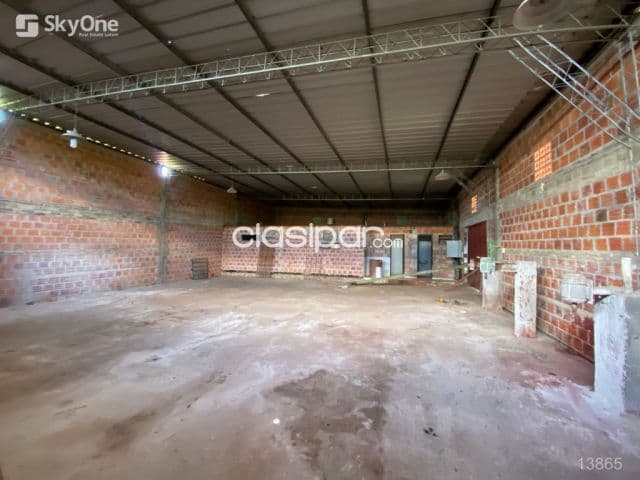 Deposito y showroom en Mariano Roque Alonso, foto 1