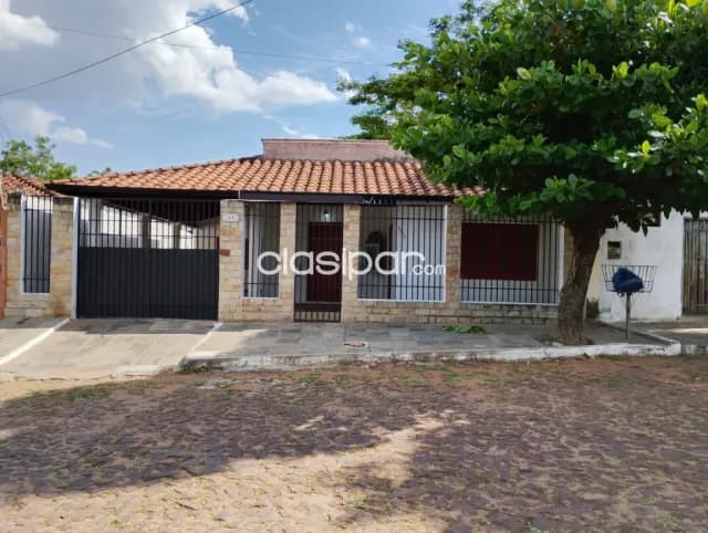 Casa amplia en puerto pabla, lambare, foto 2