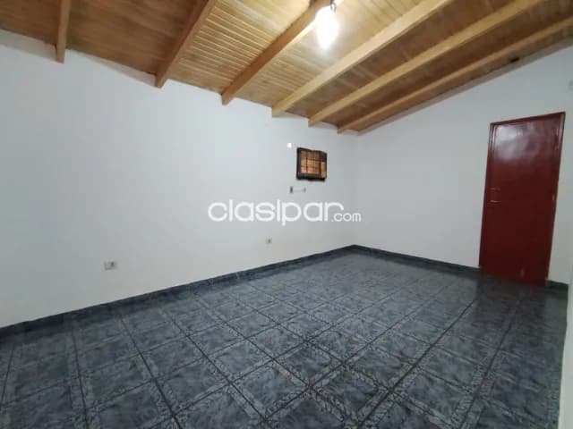 Casa amplia en puerto pabla, lambare, foto 3