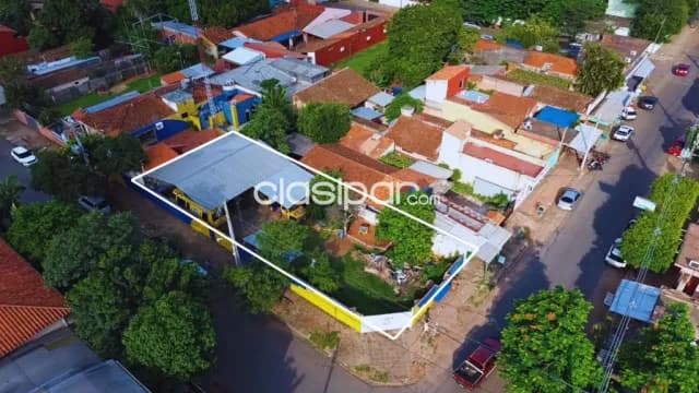 Terreno en esquina de 394m2 amurallado y con tinglado, centro de Luque. Zona transitada — foto 4
