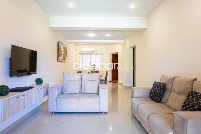 En venta dúplex en Fernando de la Mora a cuadras de avenida mariscal lópez