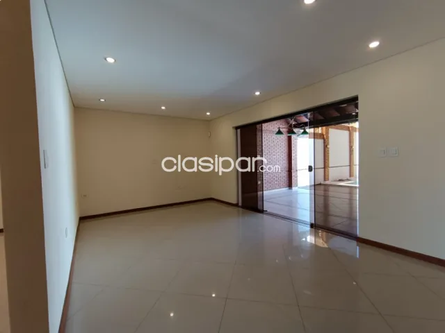 Residencia de 4 dormitorios en venta, lambare, foto 3