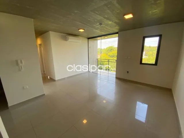 En Venta Departamento en Luque ID, foto 3