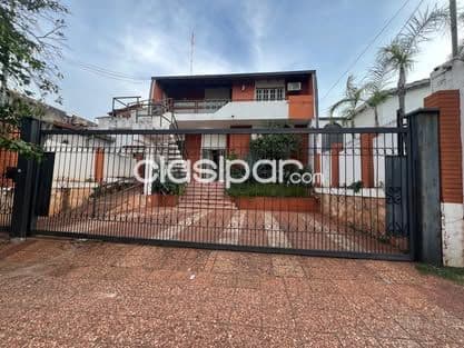 Casa en asuncion zona colegio cristo rey cod 5749