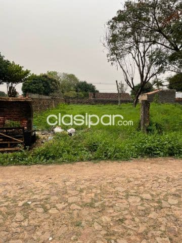 Terreno en Luque, barrio villa policial cod 5764