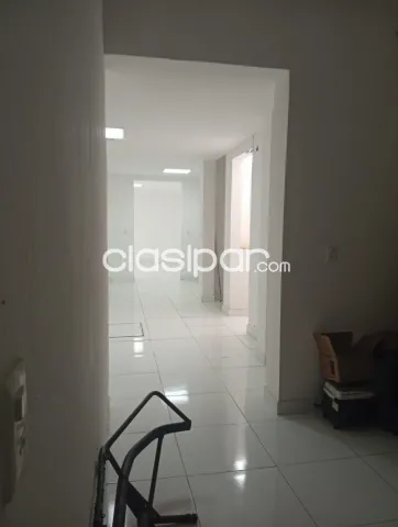 SALON Y OFICINAS en el centro de Asunción en la misma cuadra del Mall Excelsior — foto 4