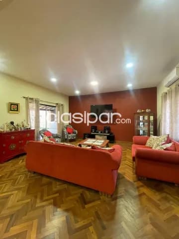 Amplia casa en Lambaré, foto 2