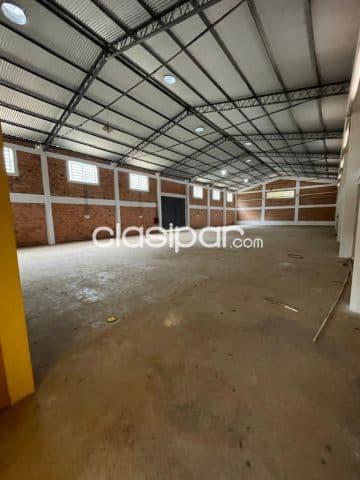 Villa Elisa: 600 m2, amplio depósito funcional + oficinas + parking adjunto, opocion inme