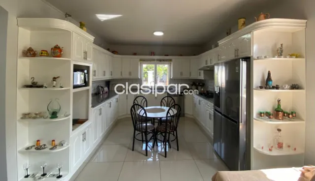 casa semiamoblada en el barrio Santa María de Encarnación: 4 habitaciones y 5 baños, foto 3