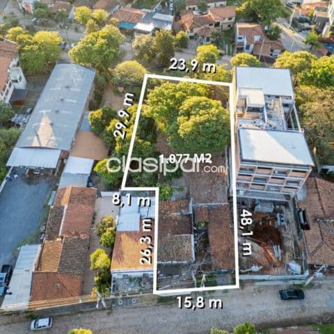 Terreno Comercial / Corporativo en Santísima Trinidad - 1077 m2