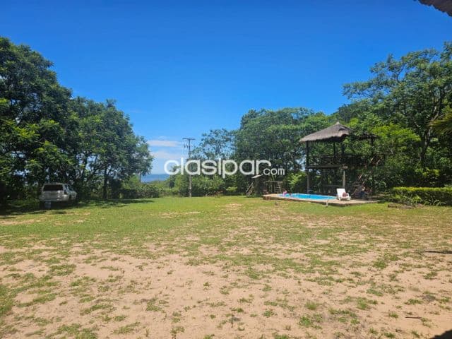 Granja en Altos con vistas al Lago Ypacarai - 5 Ha — foto 1