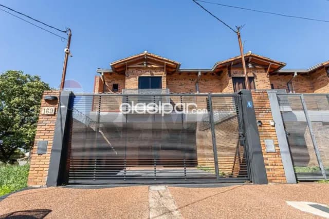 duplex en Fernando Norte, Zona residencial y cerca de Mariscal Lopez, foto 4
