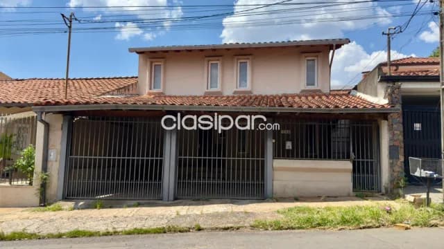 Casa de 3 dormitorios a refaccionar en Recoleta - Asunción — foto 2