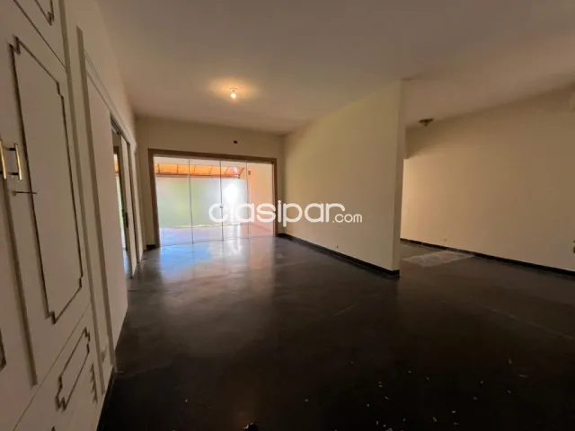 Residencia en asuncion, barrio Las Mercedes cod 3591, foto 3