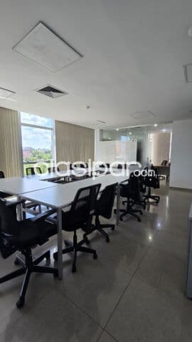 1.338 m2 en Edificio Corporativo Zona Colegio Internacional - LOF7758072 — foto principal