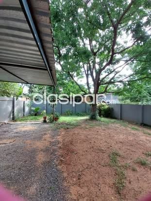 Casa en Luque, barrio primavera cod 5639